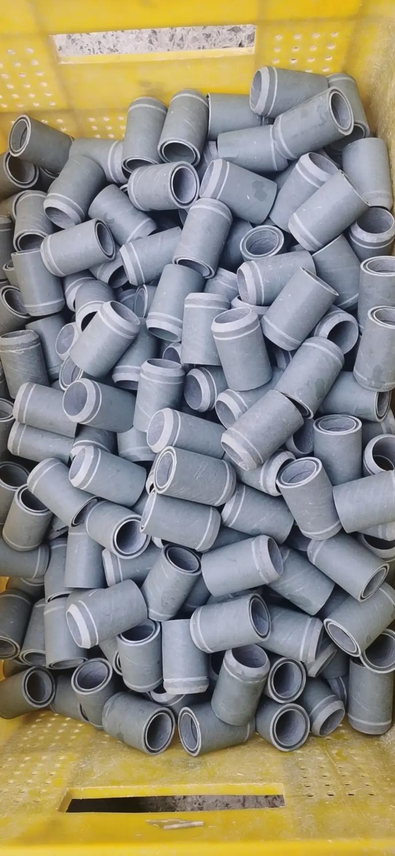 塑料中的戰(zhàn)斗機(jī) 聚酰亞胺（PI）制品的卓越性能與應(yīng)用